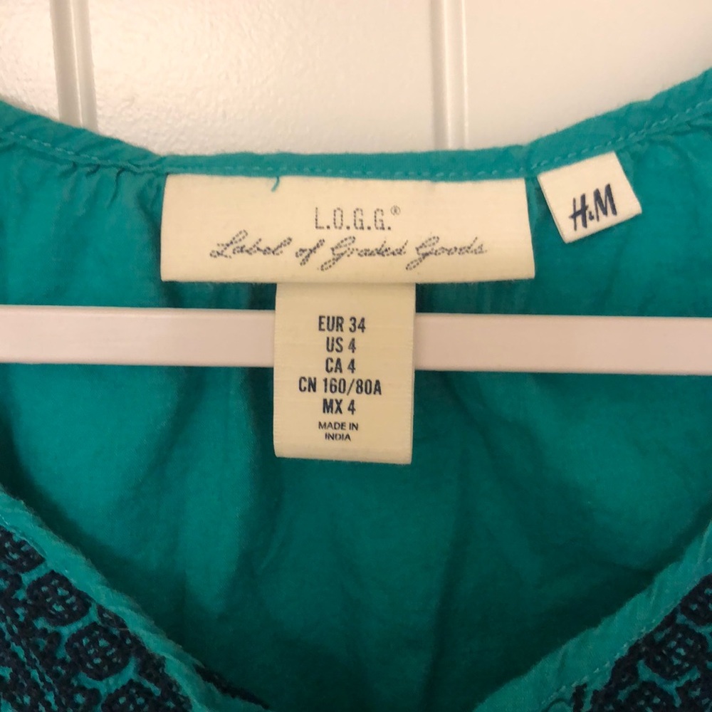 H&M teal blouse size 4 - Picture 2 of 2